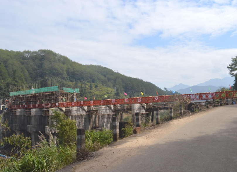 四川钢栈桥施工的关键要点及维护与拆除注意事项
